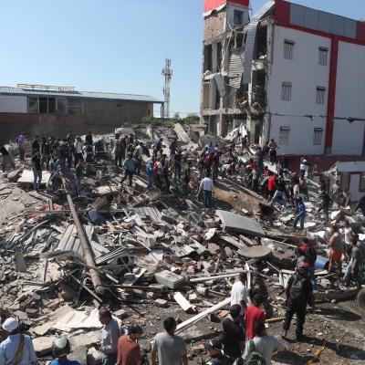 Colombia Rocked by Devastating 7.4M Earthquake | Buildings Collapse in Pereira
